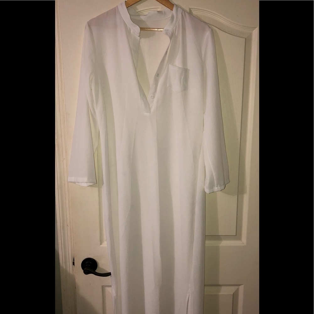 Long white lounge dress
